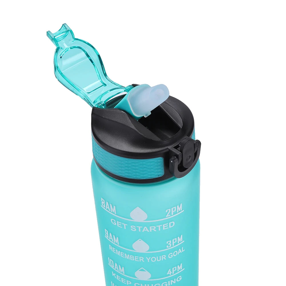 "Botella de Agua Deportiva 1L con Pajita - Libre de BPA | Perfecta para Gym"