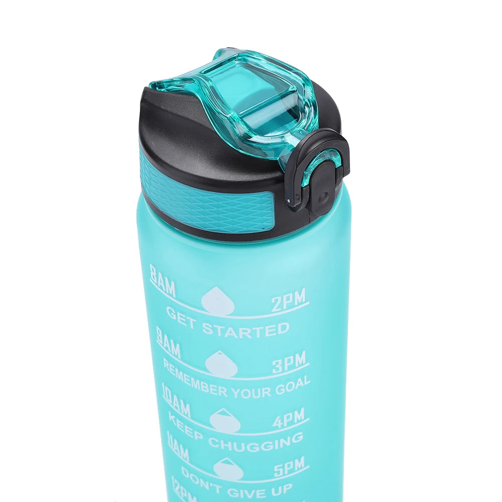 "Botella de Agua Deportiva 1L con Pajita - Libre de BPA | Perfecta para Gym"